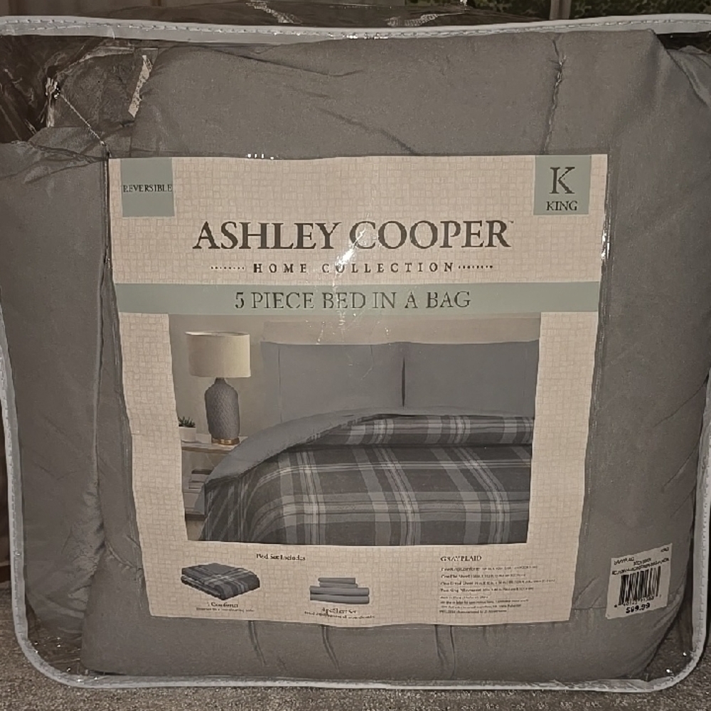 Ashley Cooper Gray Comforter Set with Plaid Design